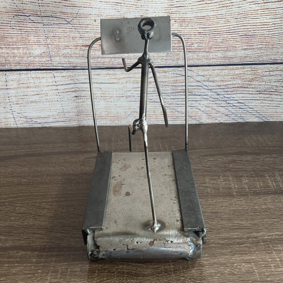 Handmade Recycled Metal Art Runner On Treadmill Art Piece - Picture 3 of 7